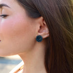 Cargar imagen en el visor de la galería, Aretes Topo Artesanal Azul Pequeño