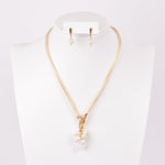 Cargar imagen en el visor de la galería, Collar Corbatero Beige Perla 2