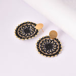 Cargar imagen en el visor de la galería, Aretes Lirio