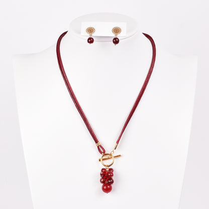 Collar Corbatero Vinotinto Wine